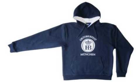 „Marineblauer Hoodie mit dem weißen Logo des Hofbräuhaus München auf der Vorderseite. Mit Kängurutasche“